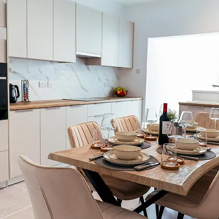 Chic 3 Bedroom Apt - Tourist Area Collection Appartamento *