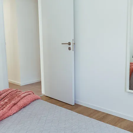 Chic 3 Bedroom Apt - Tourist Area Collection Limasol